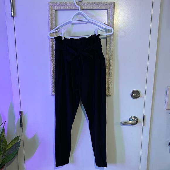 VERO MODA | Black Paper Bag Trousers - Picture 2 of 10